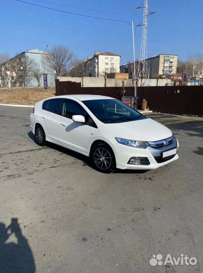 Аренда и прокат Honda Insight