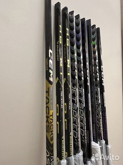 Клюшки хоккейные CCM и Bauer