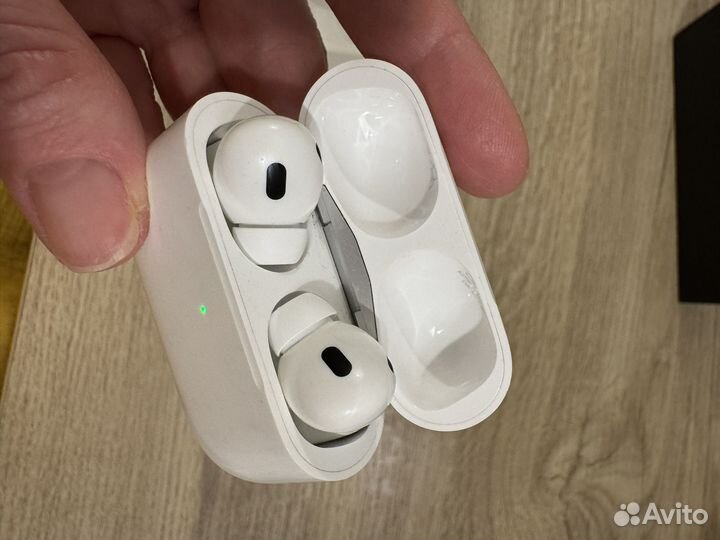 Наушники Apple AirPods 2