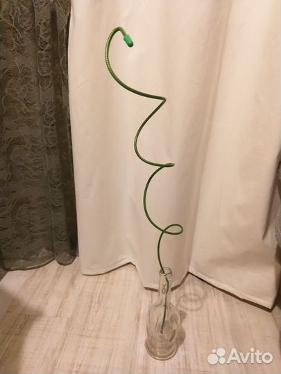 Вертикальный держатель для растений