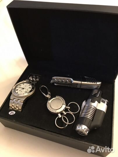 Подарочный набор с часами