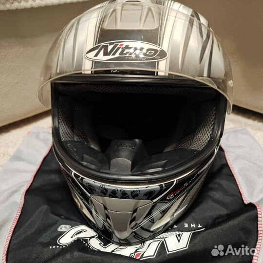 Мотошлем Nitro