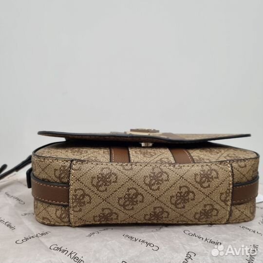 Сумка Guess crossbody новая