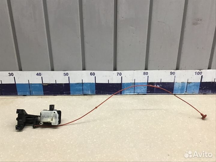 Активатор замка крышки бензобака Mercedes Benz GL