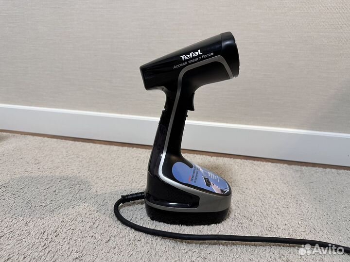 Ручной отпариватель Tefal Acess Steam Force