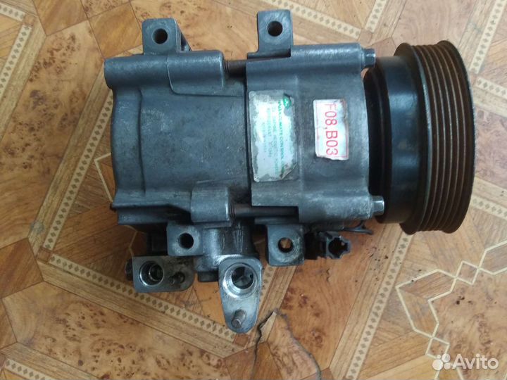 Компрессор кондиционера Hyundai Santa Fe classic