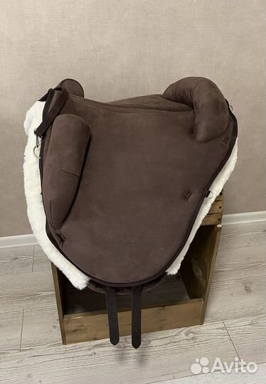 Замшевое седло Perfect с защитным вальтрапом