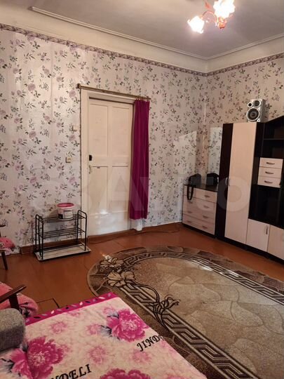 Комната 23 м² в 3-к., 1/2 эт.