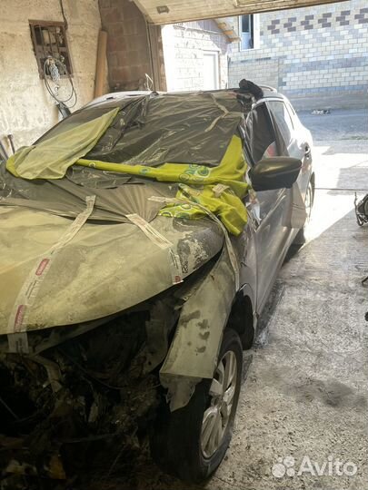 Запчасти с автомобиля Nissan Qasqai J11