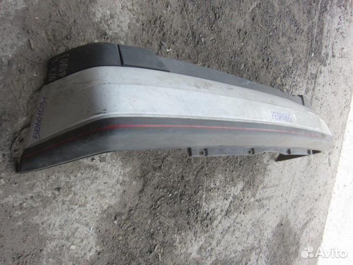 Бампер задний Volkswagen Golf 3 (1991-1998)