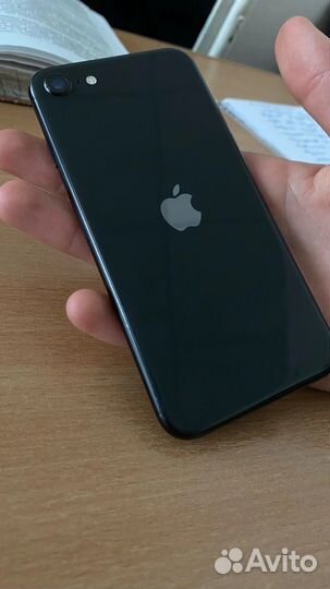 iPhone SE (2020), 64 ГБ