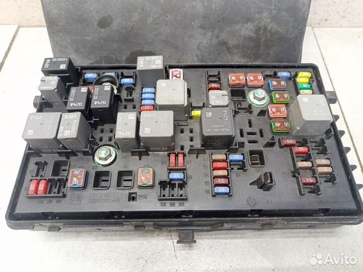 Блок предохранителей