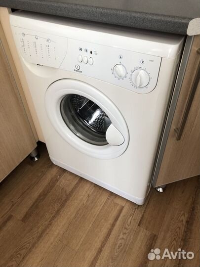 Стиральная машина indesit бу