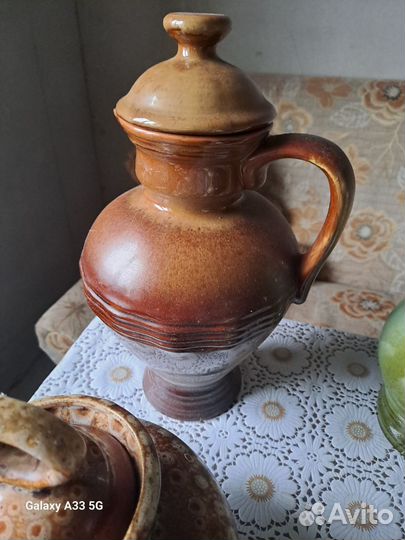 Глиняный кувшин