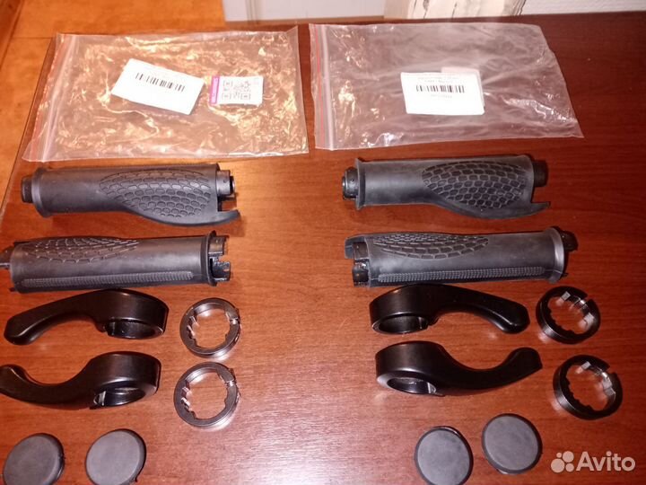 Грипсы эргономичные с рогами (ручки на руль)