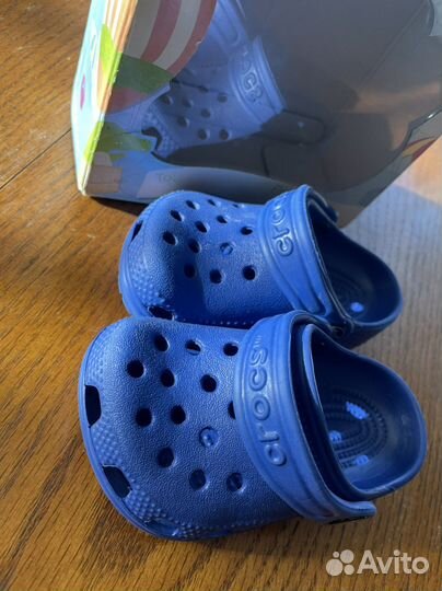 Crocs