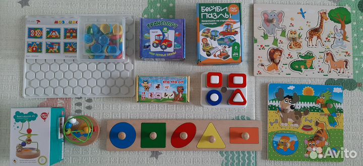 Развивающие игрушки и пазлы