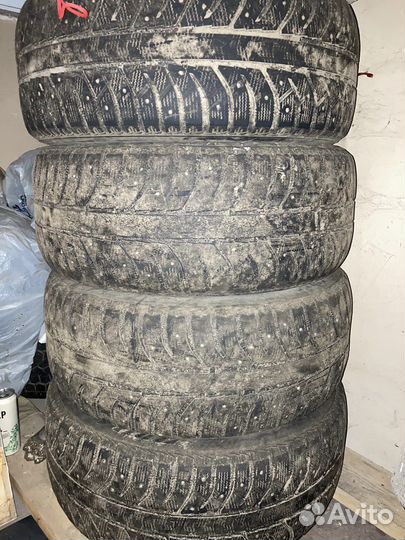 Bridgestone Ice Cruiser 7000 255/55 R18 109T