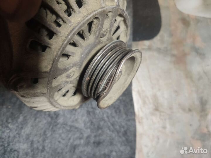 Генератор renault logan sandero