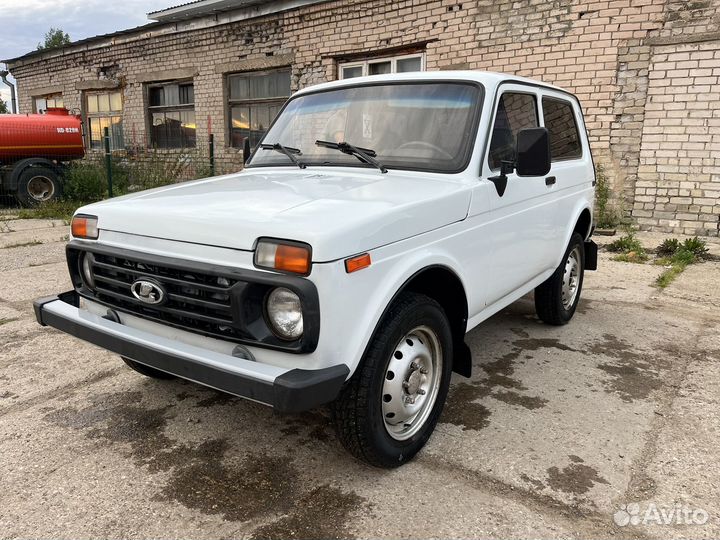 LADA 4x4 (Нива) 1.7 МТ, 2009, 92 000 км