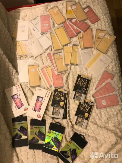 Защитные стекла