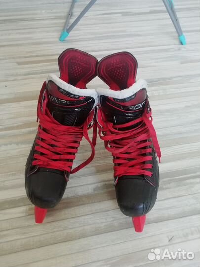Хоккейные коньки bauer vapor Х 2,7. Размер 6ее