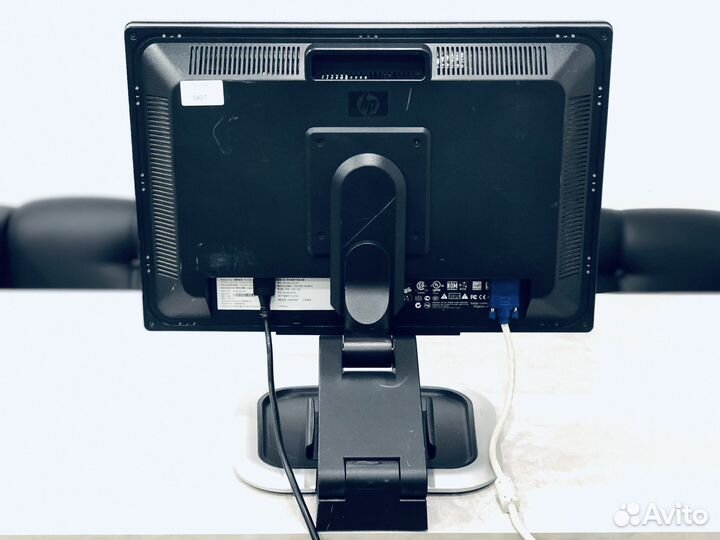 Монитор HP L2245wg\1680x1050\TN\60GHz\22 дюйма