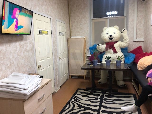 Комната 33 м², 1/9 эт.