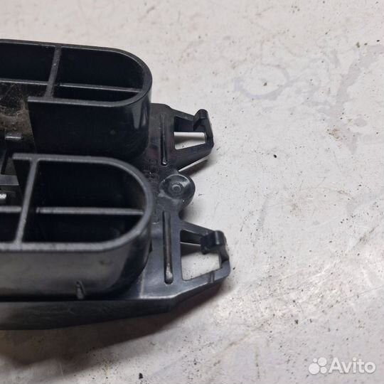 Усилитель бампера Chevrolet Equinox 3 84108856