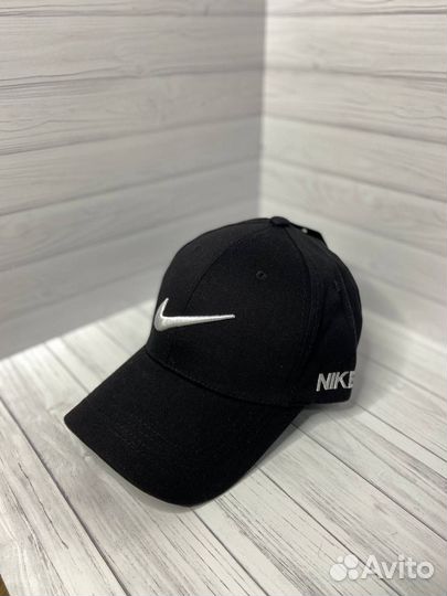 Бейсболка Кепка Nike adidas The north face