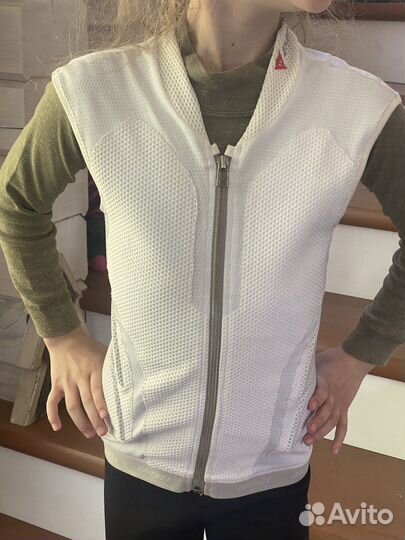 Защита спины Dainese