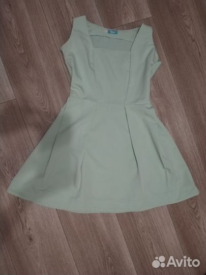 Платье женское