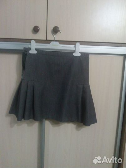 Школьный костюм серый для девочки