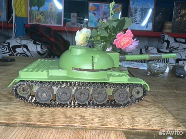 Игрушка танк машина СССР 