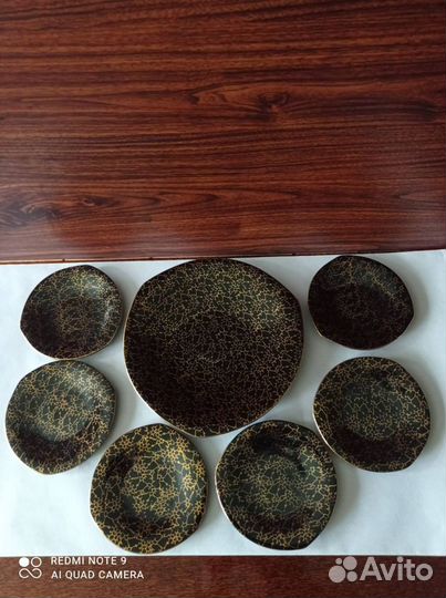 Набор тарелок