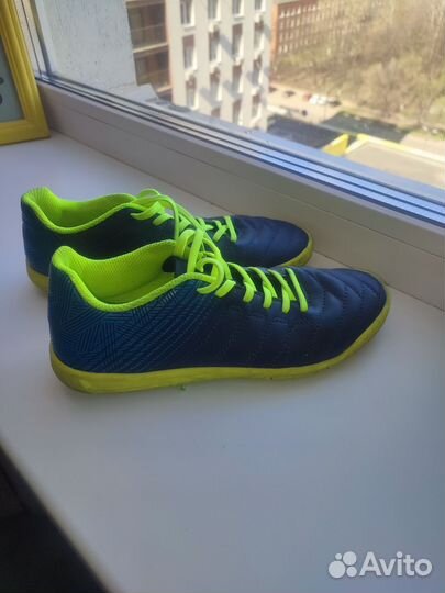 Бутсы kipsta,футзалки 35 размер