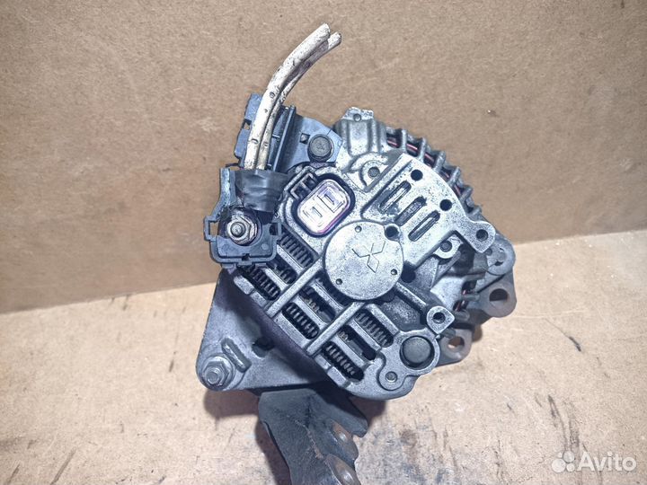 Генератор Mitsubishi Diamante F#A. 6G72