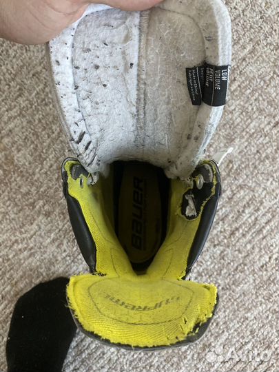Коньки bauer supreme 3s int