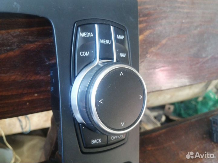 Джойстик управления мультимедиа BMW X5 F15