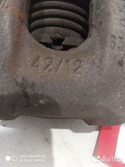 Суппорт тормозной задний левый Bmw X5 E53 M54B30