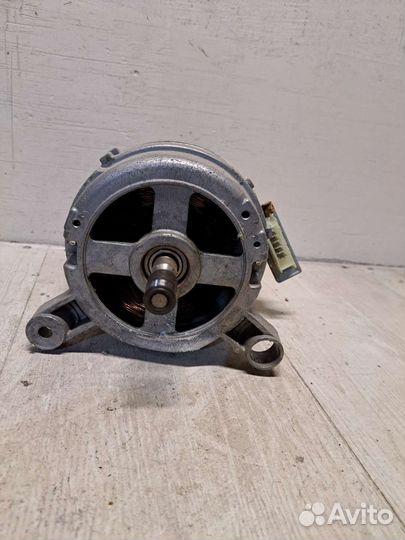 Двигатель Zanussi Electrolux 6 пин