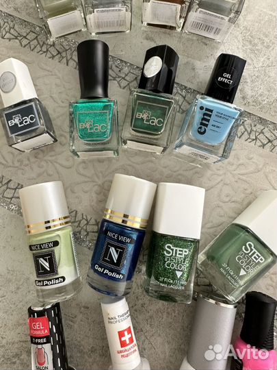 Лак для ногтей пакетом