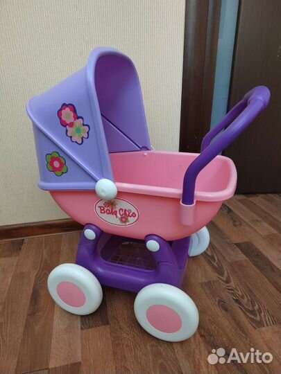 Кукольная коляска для куклы