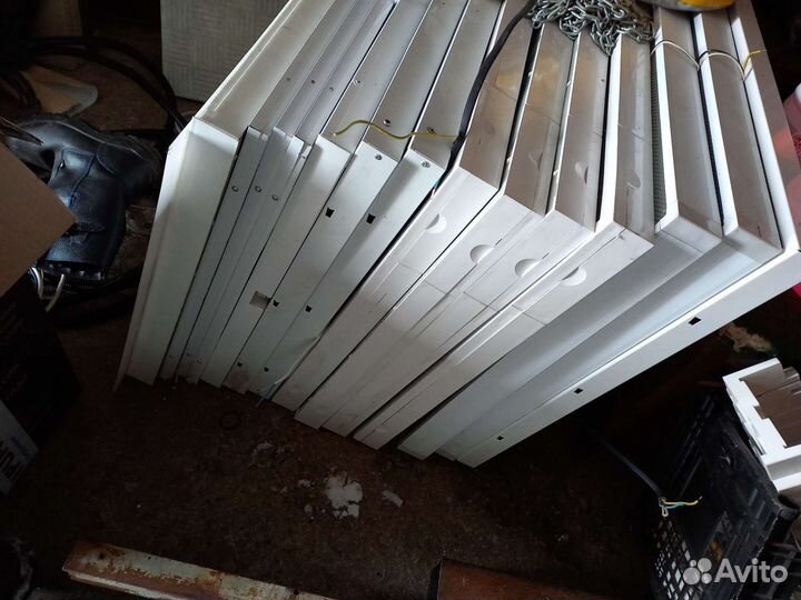 Светильник светодиодный б/у