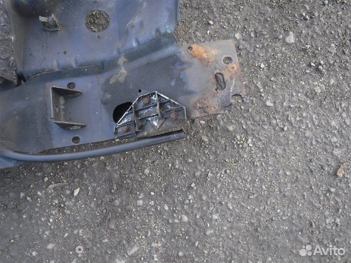 Панель передняя Volkswagen Transporter