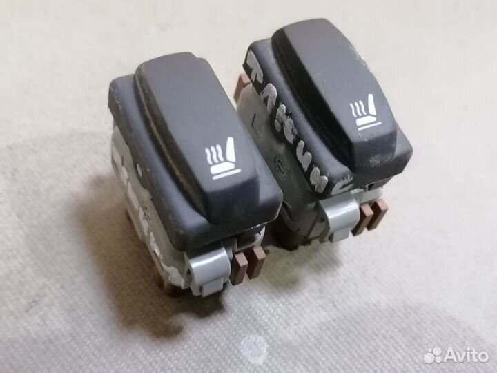 Кнопка обогрева сидения Renault Fluence 2010-2017