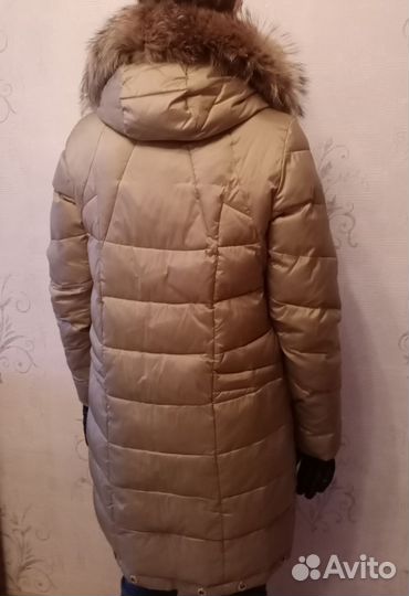 Пуховик женский зимний, M размер