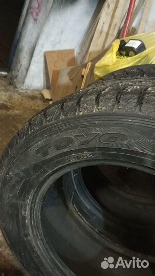 Toyo Tranpath S/U 235/60 R16