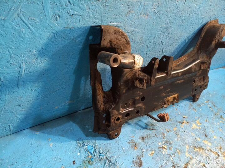 Подрамник Ford Fusion