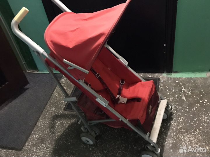 Прогулочная коляска -трость